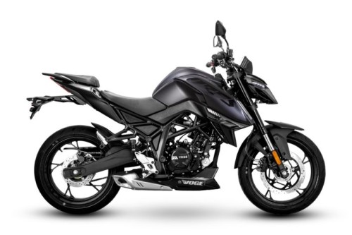 R125S-czarny.jpg